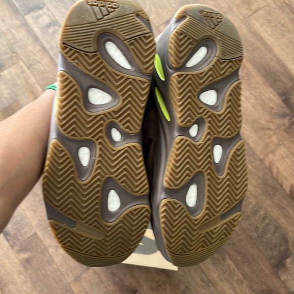 Yeezy boost 700 mauve size men 10 - Picture 4 of 4